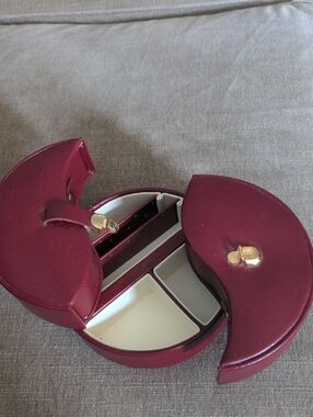 Wolf Burgundy Red Round Jewelry Box , Vintage Ying Yang,  Lots Of Compartments,